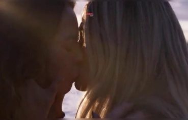 Paolla Oliveira e Nanda Costa peladas se pegando em porno